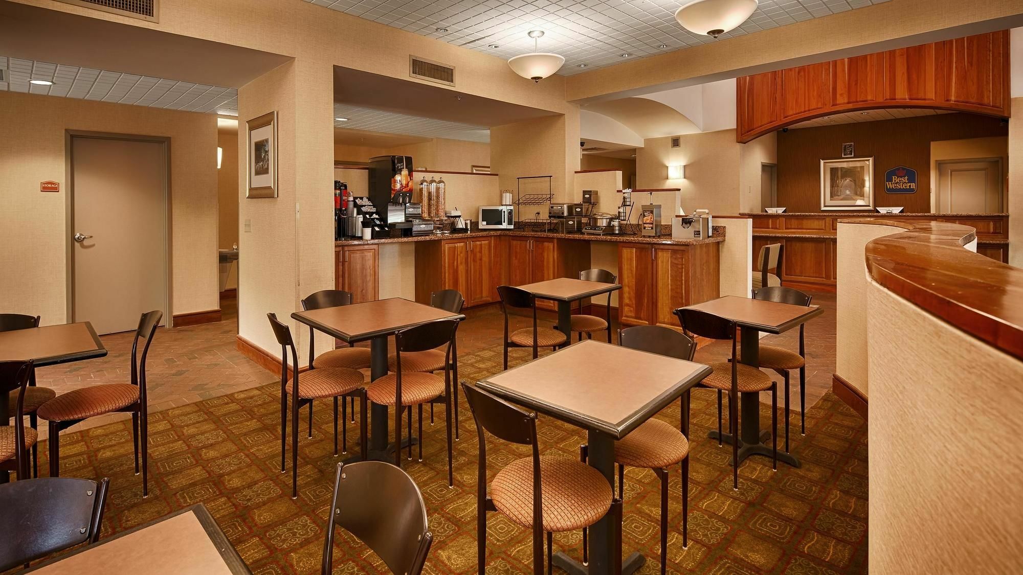 The Bridges Hotel Натчес Ресторант снимка