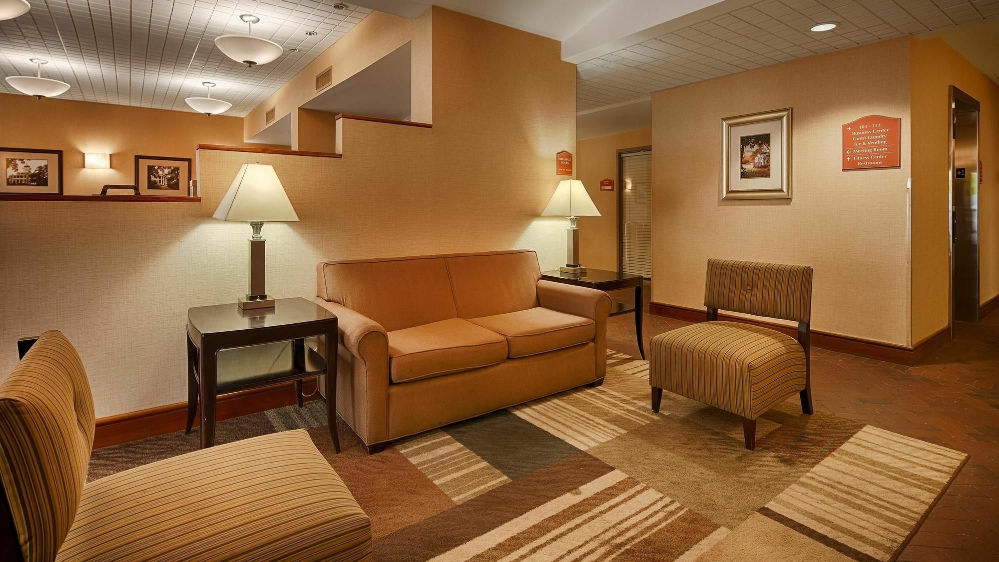 The Bridges Hotel Натчес Интериор снимка
